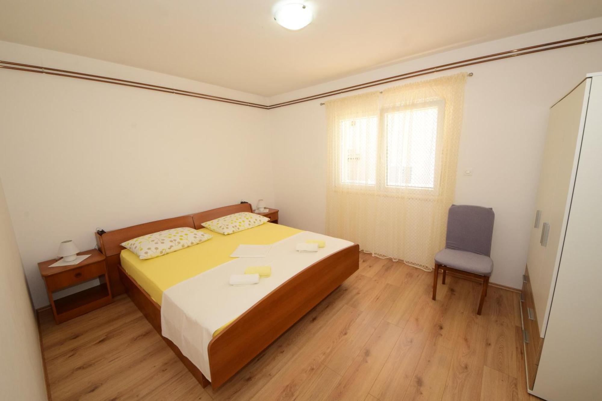 Apartments Jakov 奥瑞比克 外观 照片