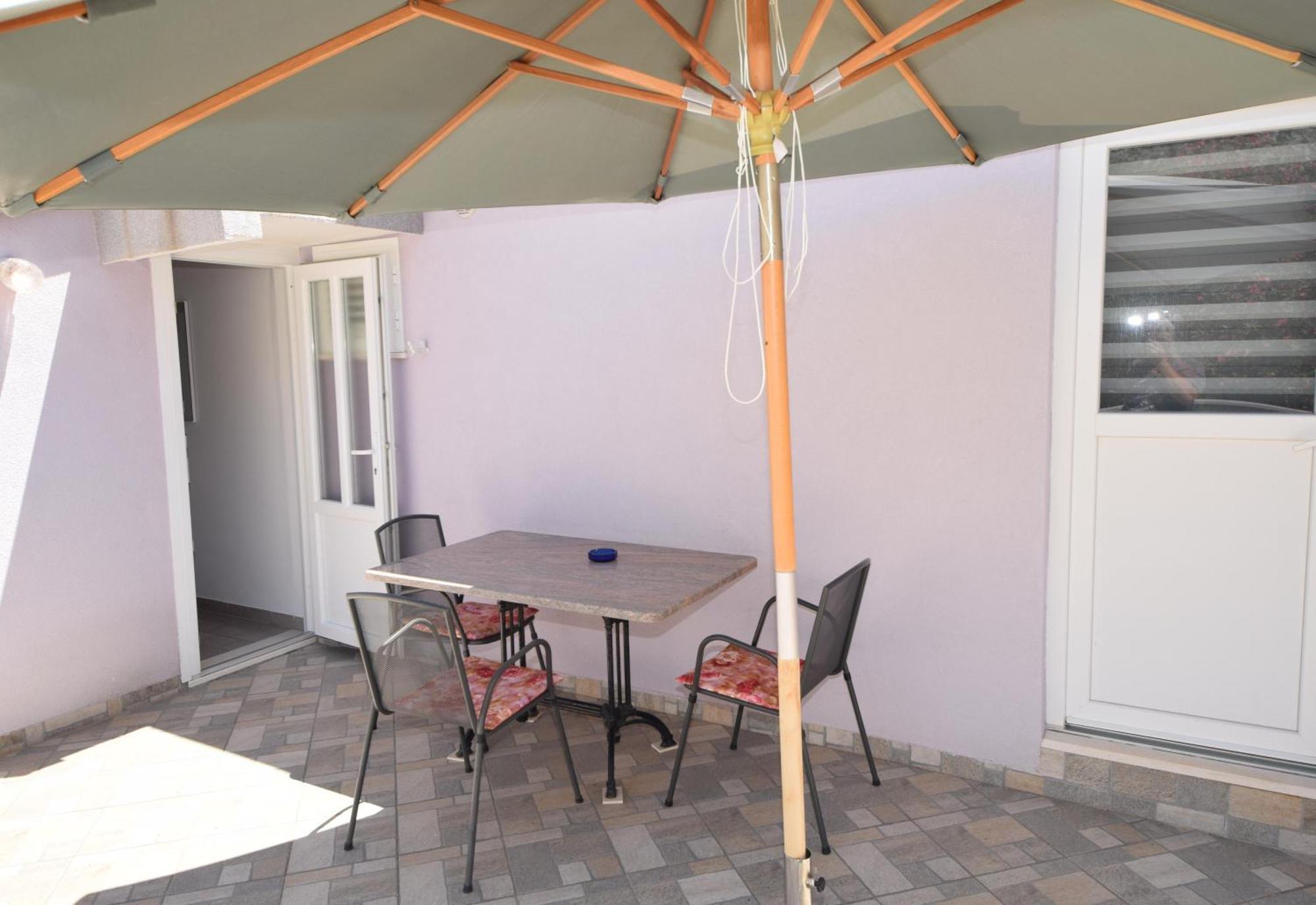Apartments Jakov 奥瑞比克 外观 照片